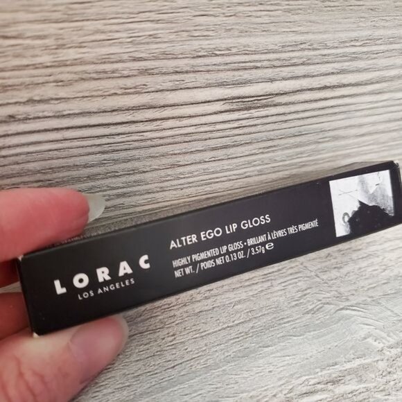 Lorac Alter Ego lip gloss in Celebrity - Picture 4 of 6